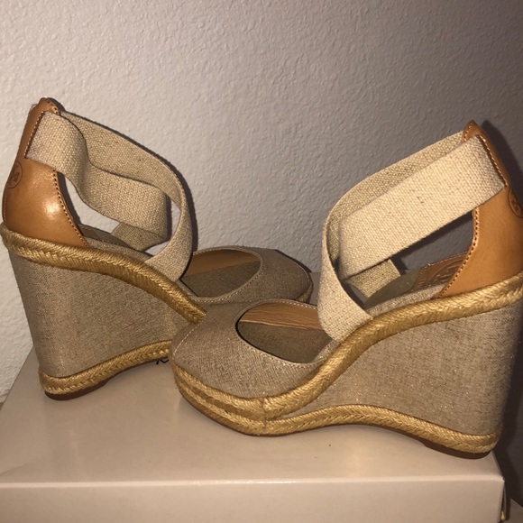 Tory Burch Platform Wedges- Authentic - Picture 4 of 5